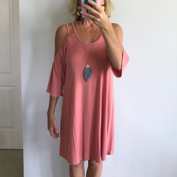 Cold Shoulder Dress - Picture 3 of 8